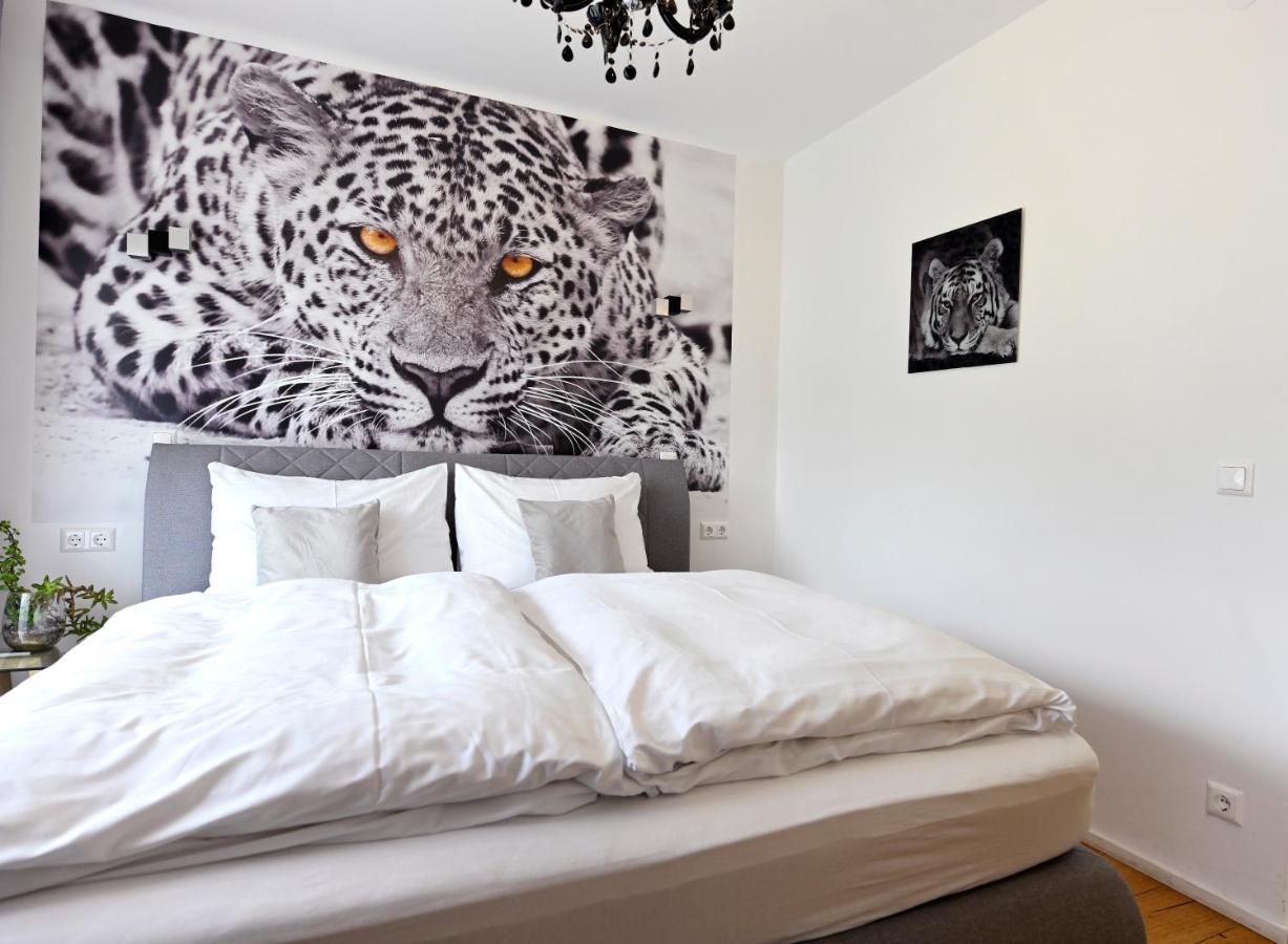 וולדן אם וורתרסי Enjoyit Rooms מראה חיצוני תמונה