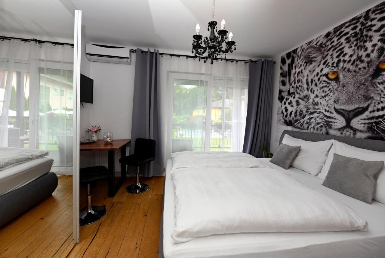 וולדן אם וורתרסי Enjoyit Rooms מראה חיצוני תמונה