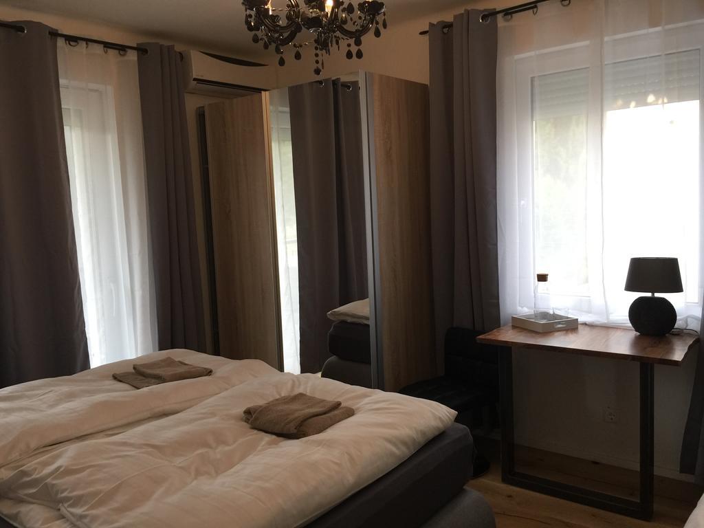 וולדן אם וורתרסי Enjoyit Rooms מראה חיצוני תמונה