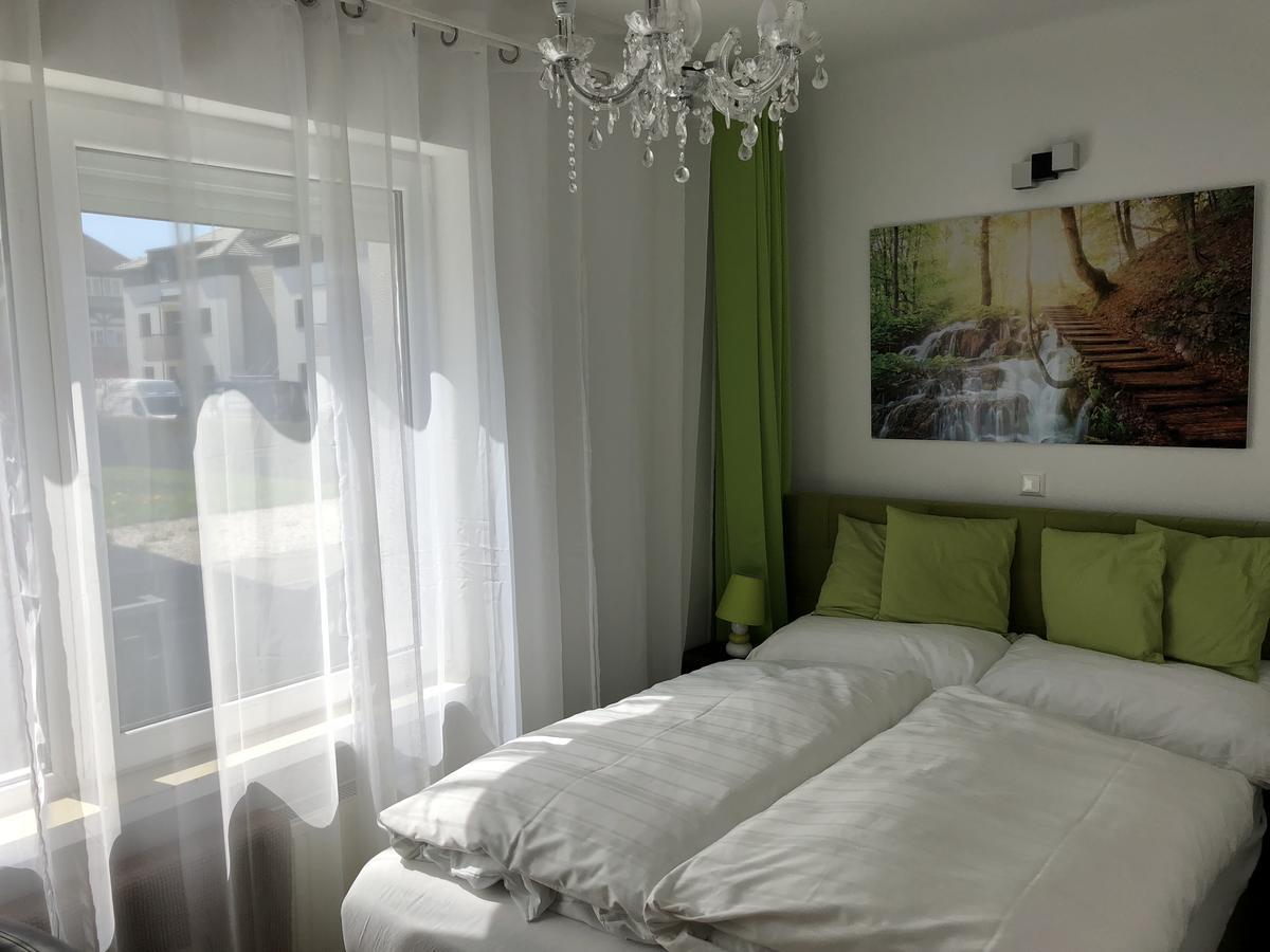 וולדן אם וורתרסי Enjoyit Rooms מראה חיצוני תמונה