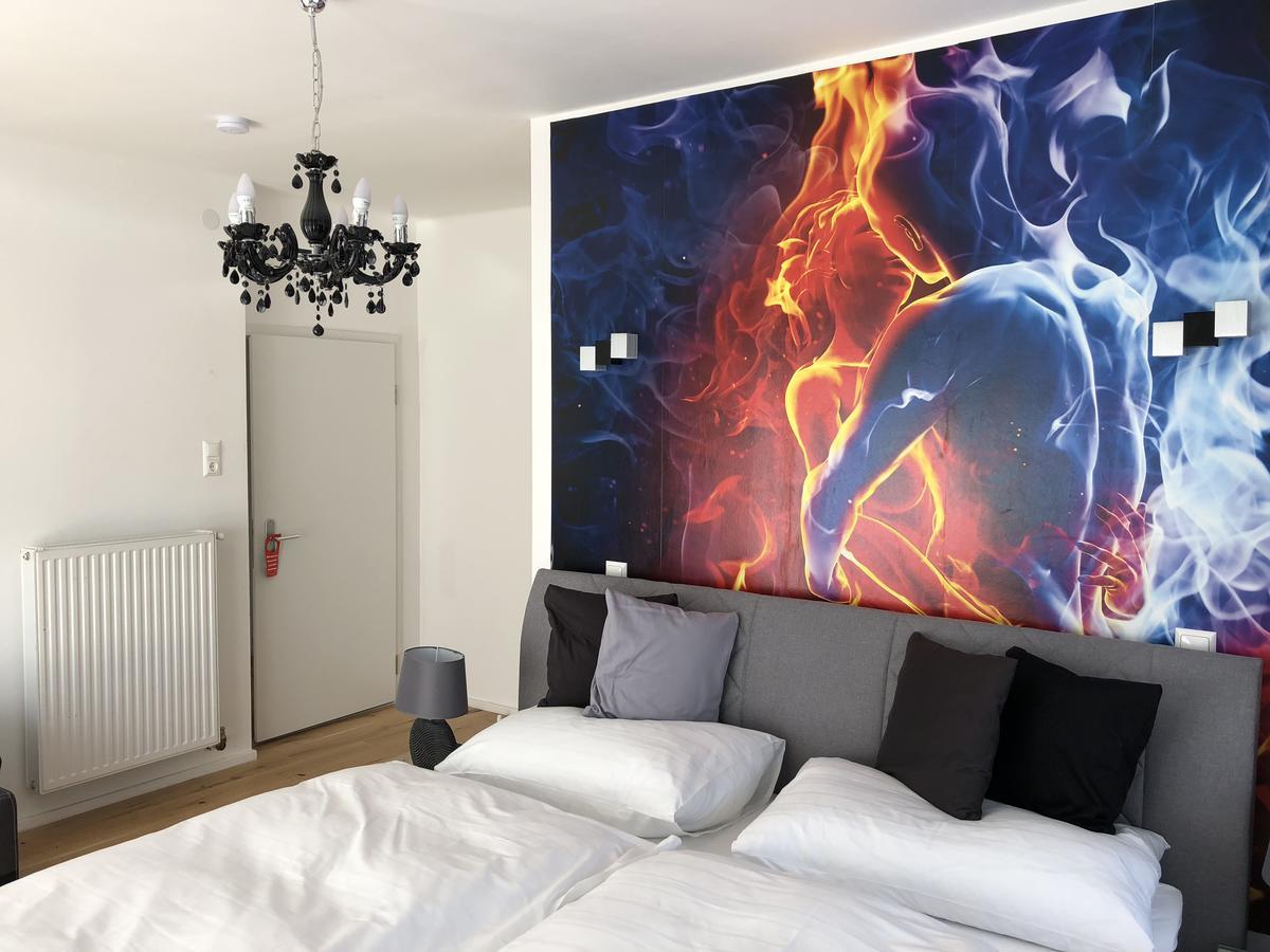 וולדן אם וורתרסי Enjoyit Rooms מראה חיצוני תמונה